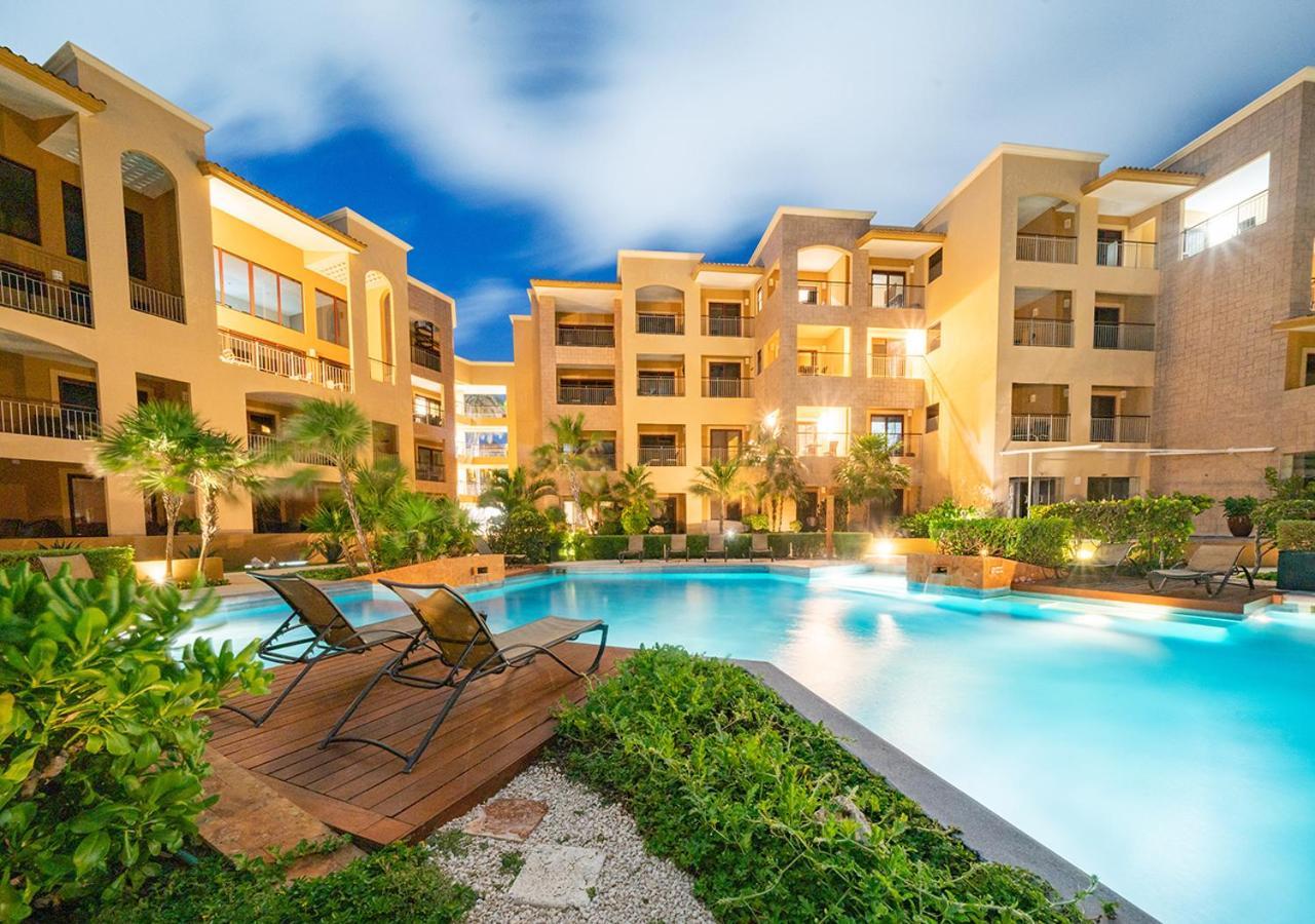Condo Surf 405 - Luxury Oceanview Beachfront 3 Bedroom With Gym - At El Faro Condos 신데 델 카르멘 외부 사진