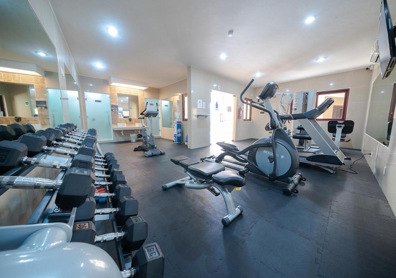 Condo Surf 405 - Luxury Oceanview Beachfront 3 Bedroom With Gym - At El Faro Condos 신데 델 카르멘 외부 사진